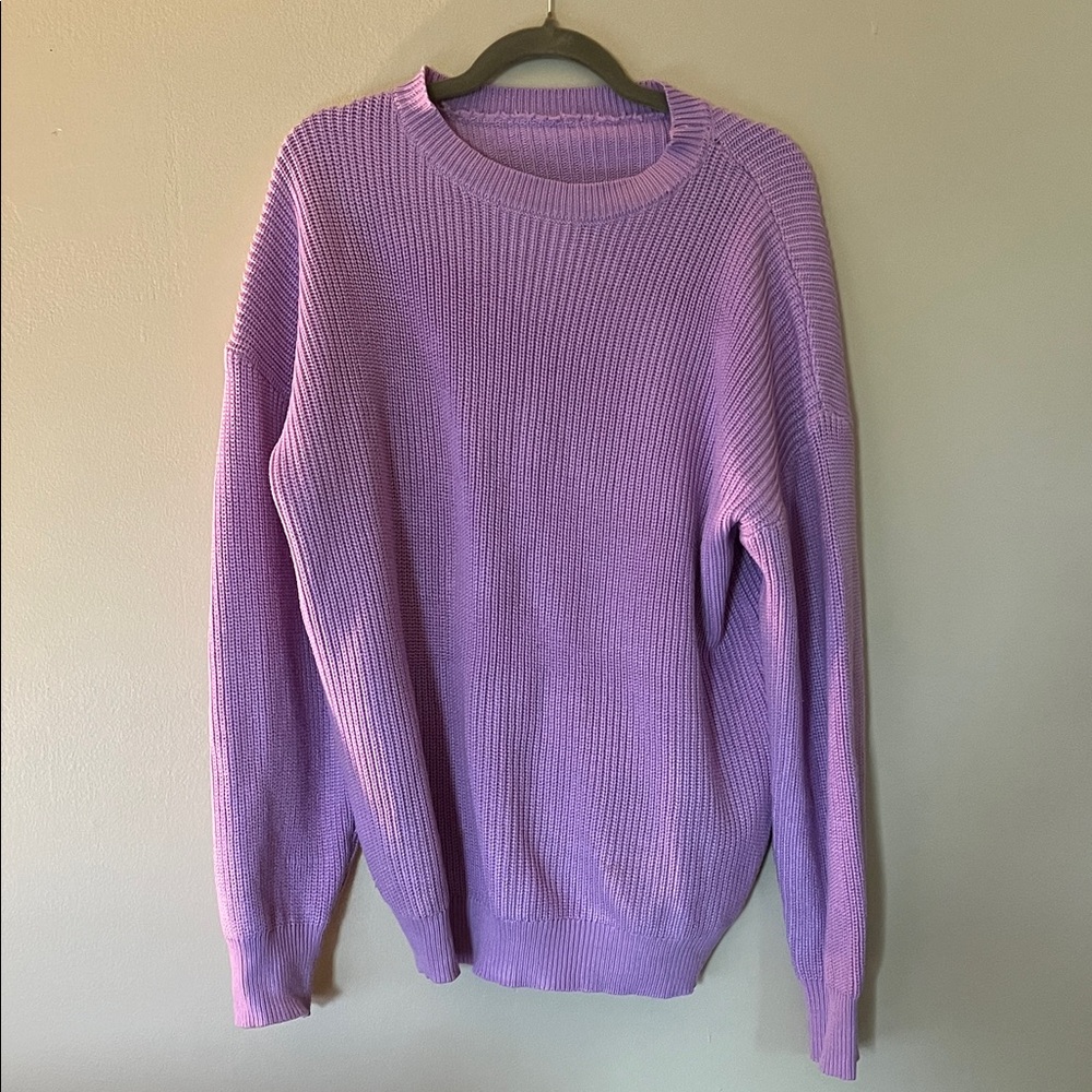 Elegant Lilac Women's Crew Neck Sweater